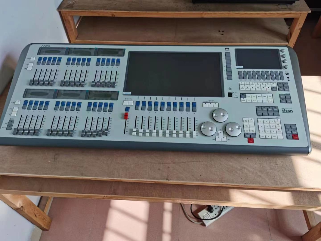 Visual Stage Simulation Software Lighting Controller  DMX Controller For Event